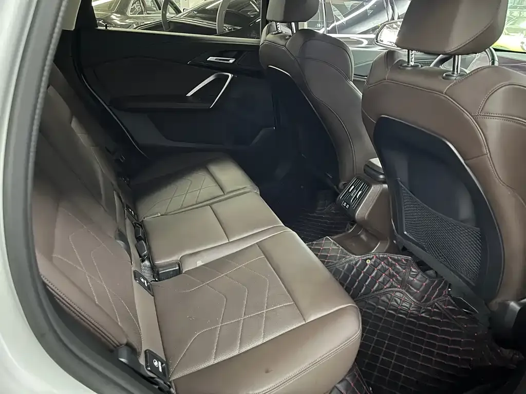 BMW X1 2023 из CN, фото 5