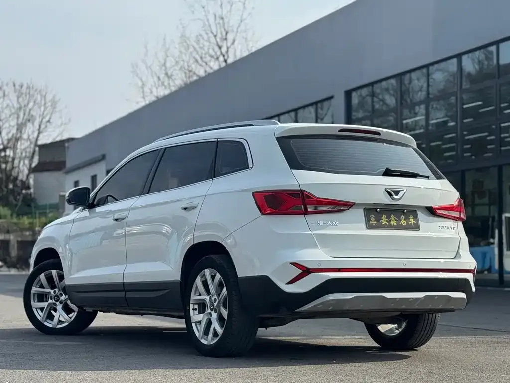 Jetta VS7 2023 из CN, фото 4