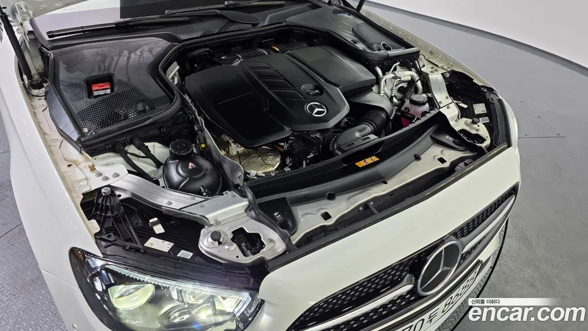 Mercedes-Benz E-Class 2023 из KR, фото 9