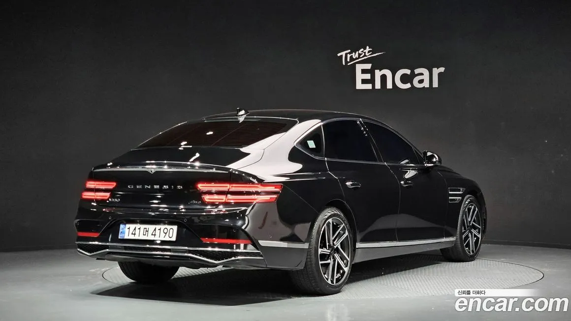 Genesis G80 — фото 8