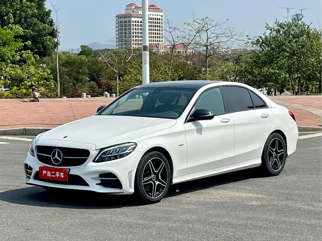 Mercedes-Benz C-Class — фото 10