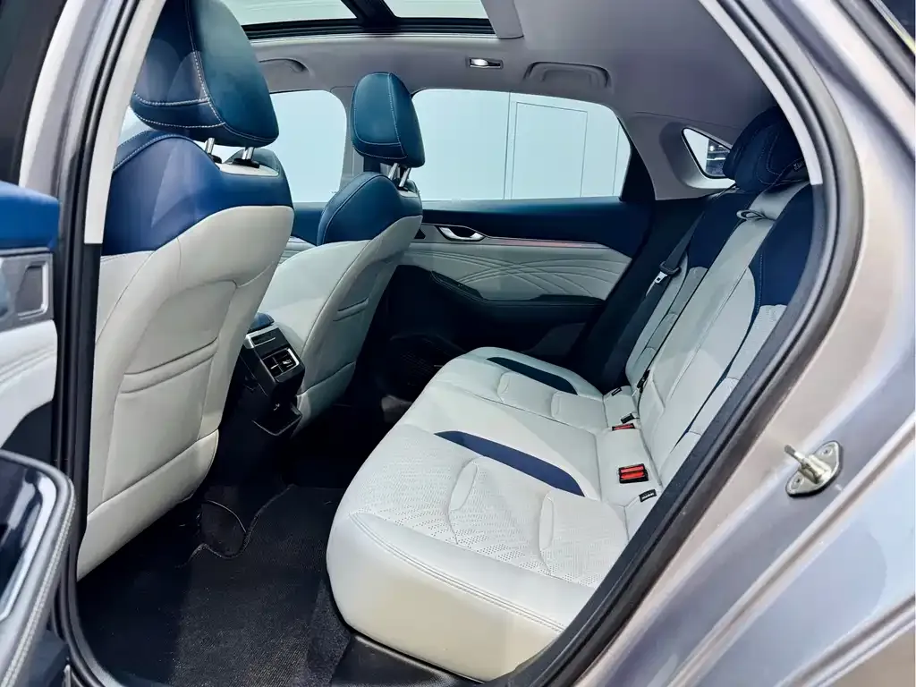 Geely Xingrui 2021 из CN, фото 5