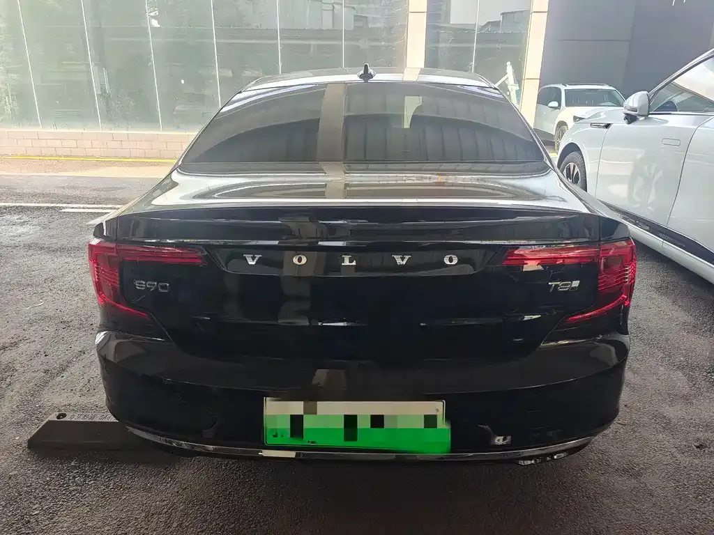 Volvo S90 PHEV 2025 из CN, фото 5