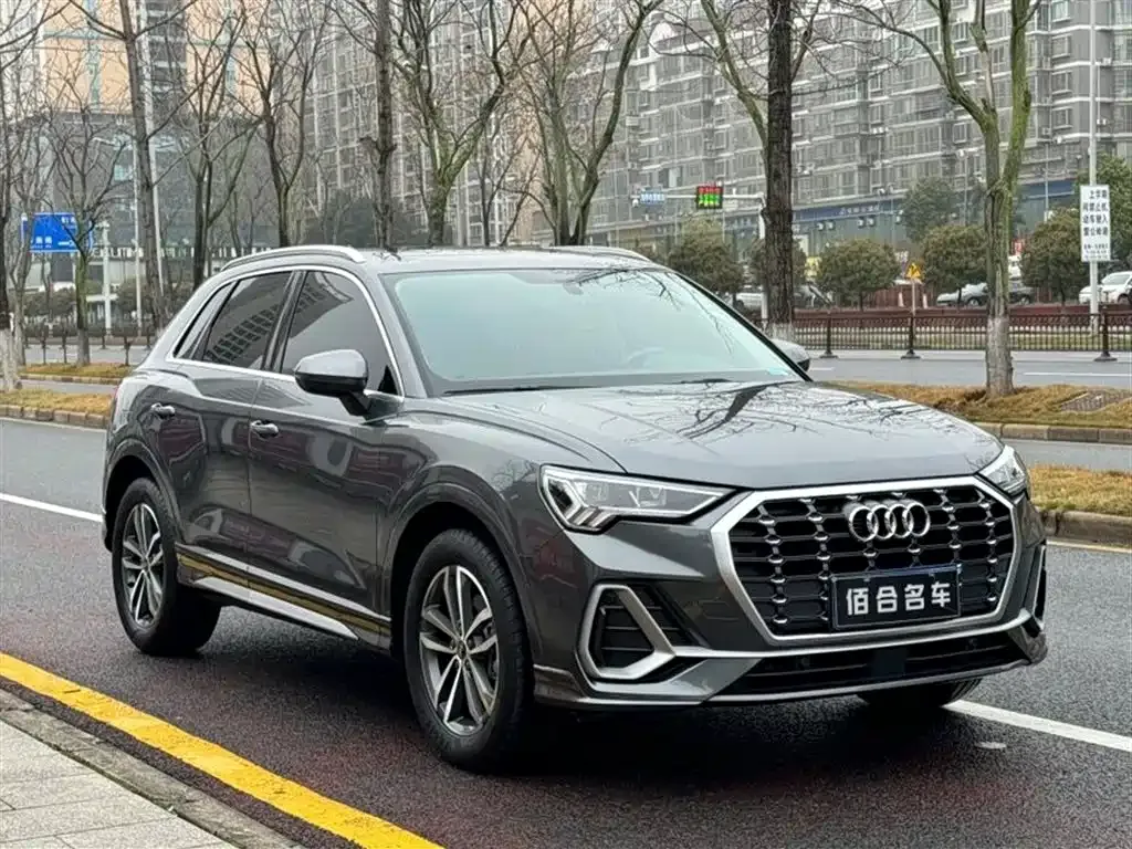 Audi Q3 2021 из CN, фото 10