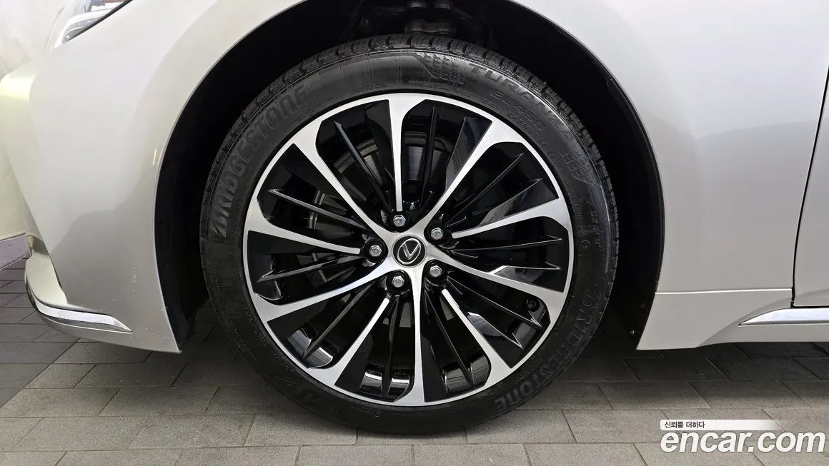Lexus LS 2023 из KR, фото 6