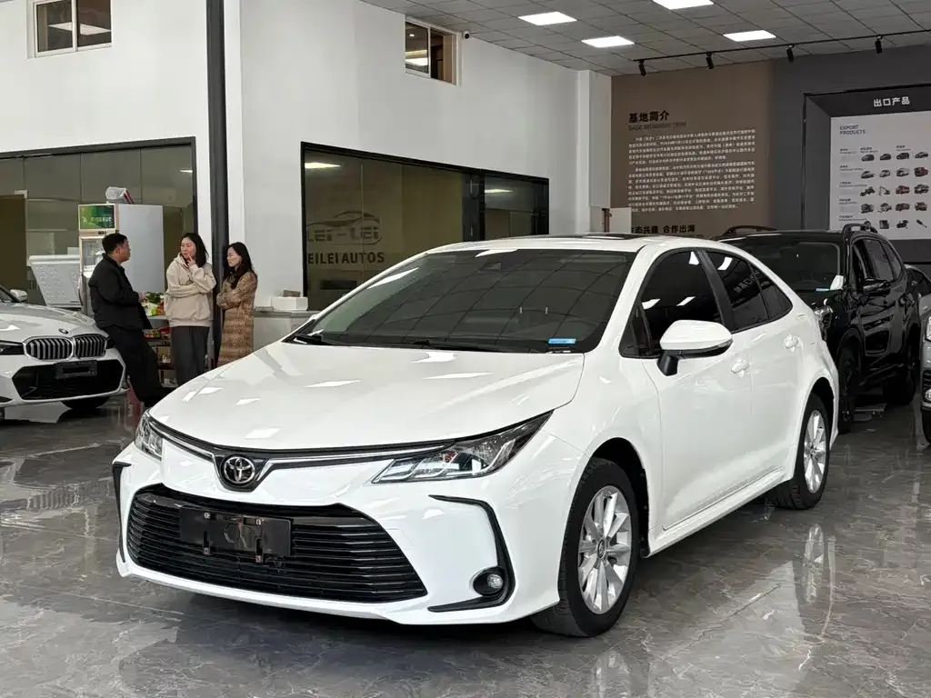 Toyota Corolla 2022 из CN, фото 1