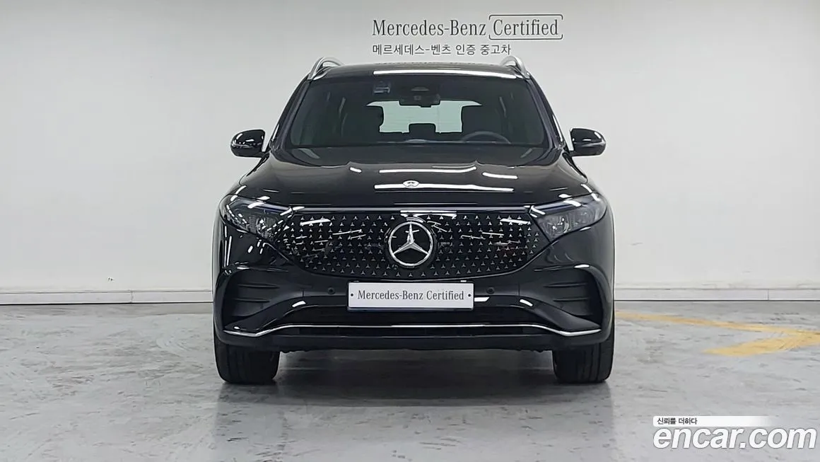 Mercedes-Benz EQB — фото 4