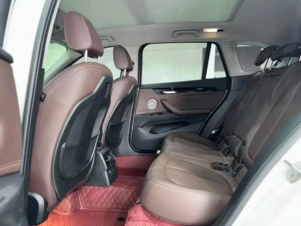 BMW X1 2023 из CN, фото 4