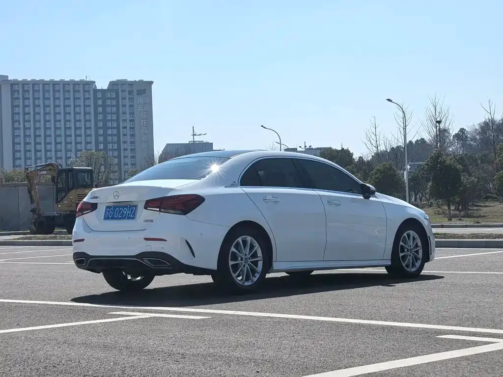 Mercedes-Benz A-Class 2021 из CN, фото 4