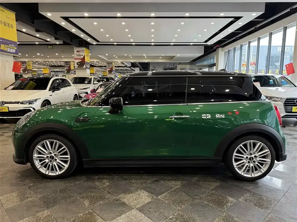 MINI Cooper (3-door) — фото 10