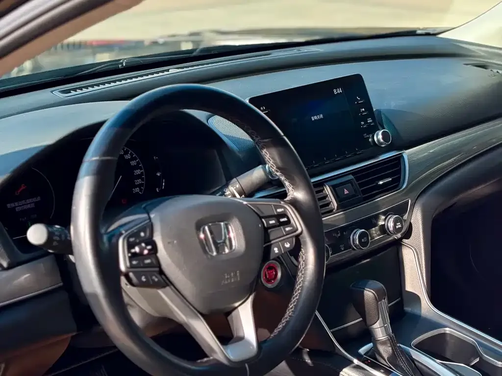 Honda Accord 2021 из CN, фото 4