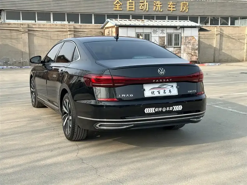 Volkswagen Passat — фото 2