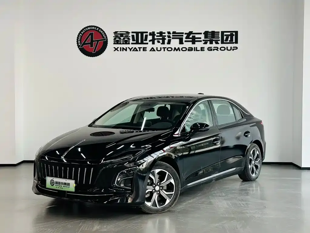 Hongqi E-QM5 — фото 1