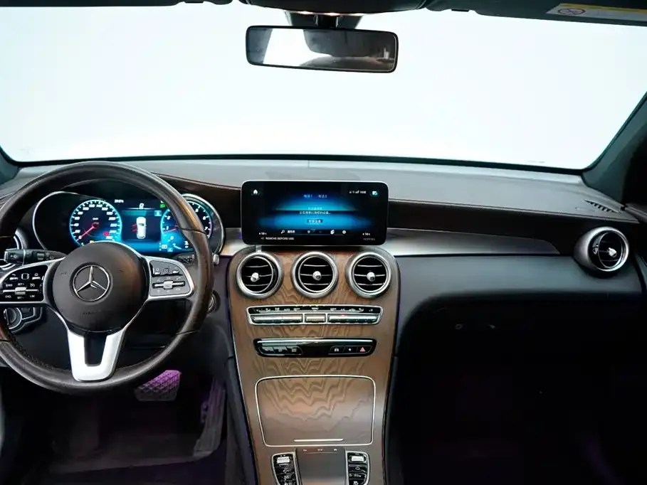 Mercedes-Benz GLC — фото 3