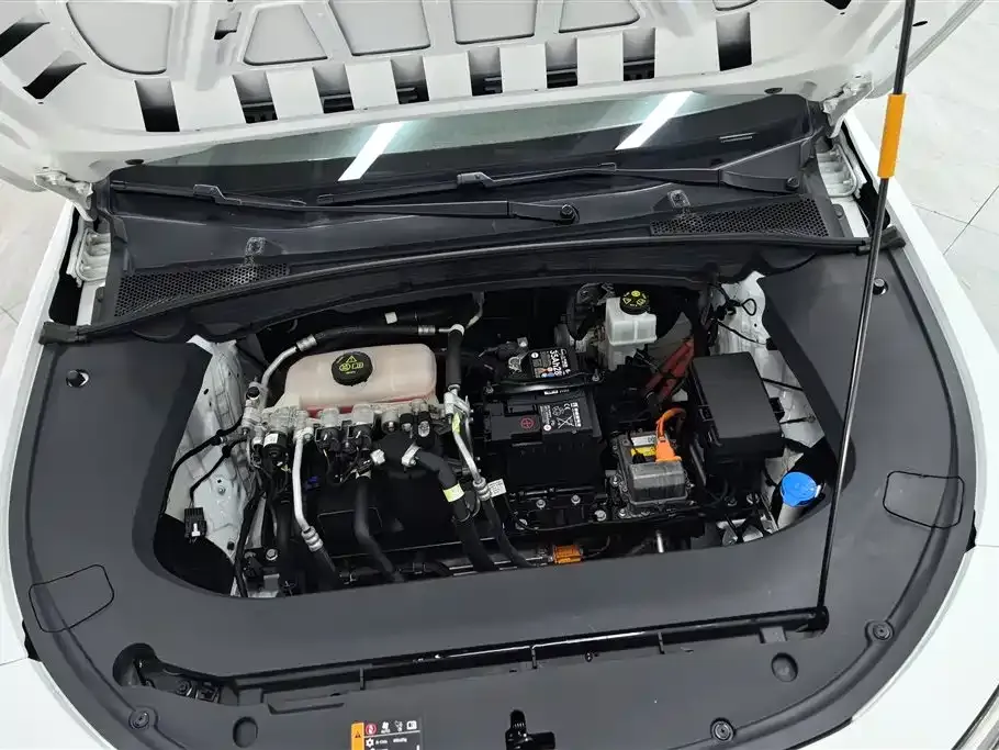 Roewe D6 2025 из CN, фото 8