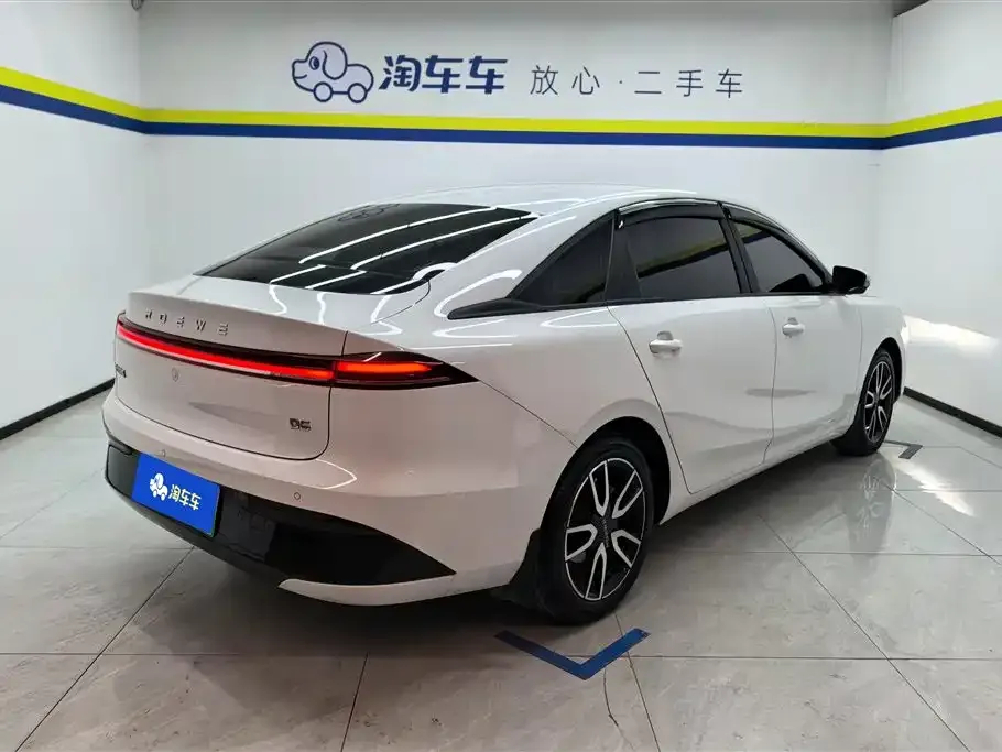 Roewe D6 2025 из CN, фото 10