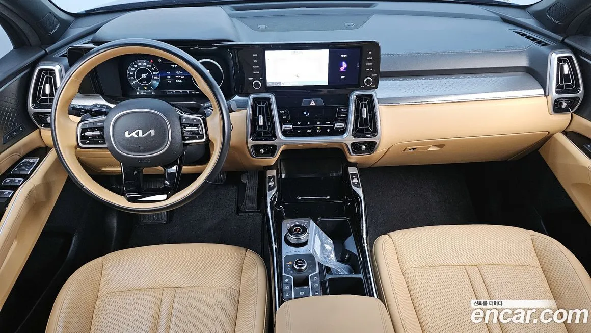 Kia Sorento — фото 9