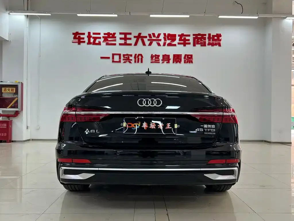 Audi A6L — фото 2