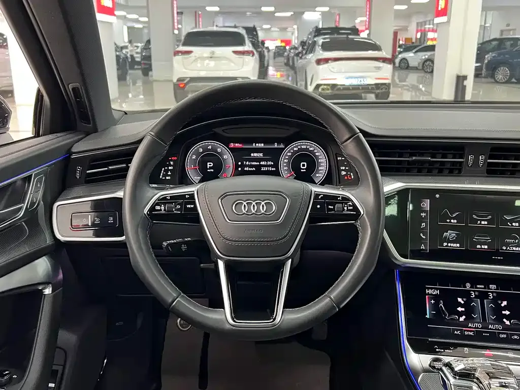 Audi A6L — фото 5