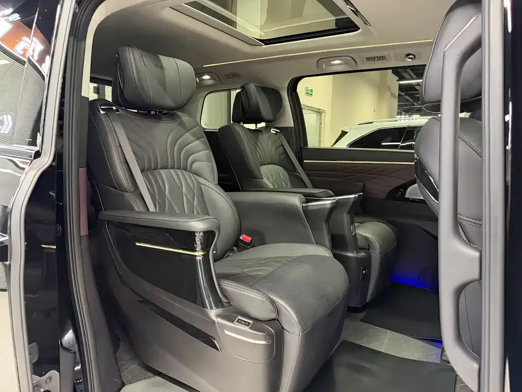 GAC Motor Trumpchi M8 — фото 2