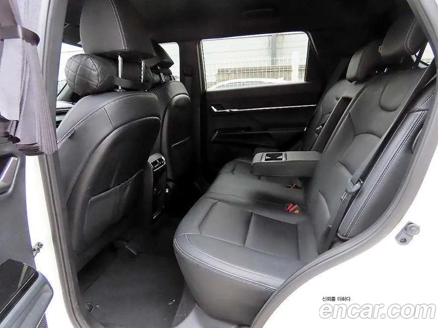 KG Mobility (Ssangyong) Torres 2023 из KR, фото 3