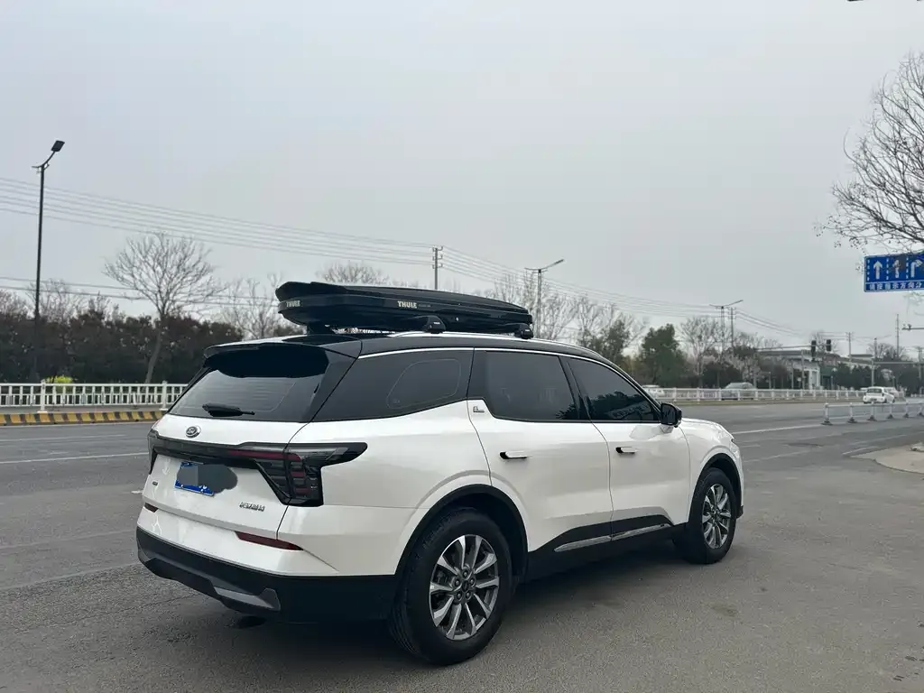 Ford Edge 2023 из CN, фото 9