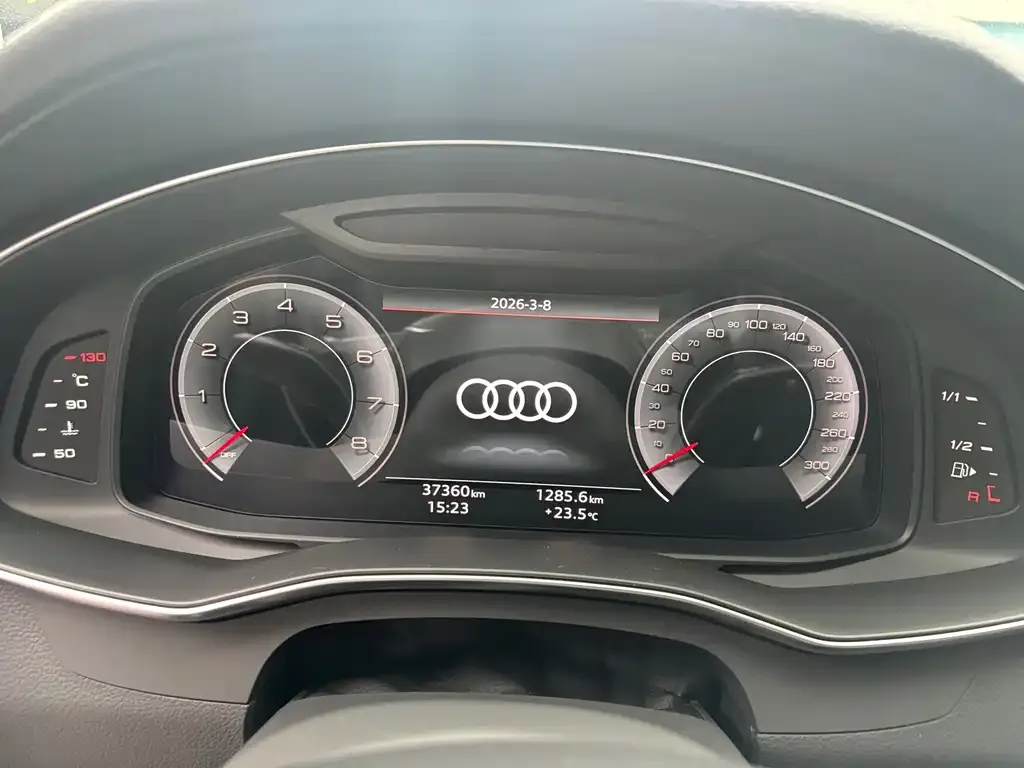 Audi A6L — фото 2