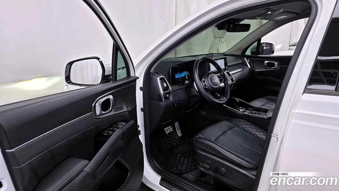 Kia Sorento — фото 5