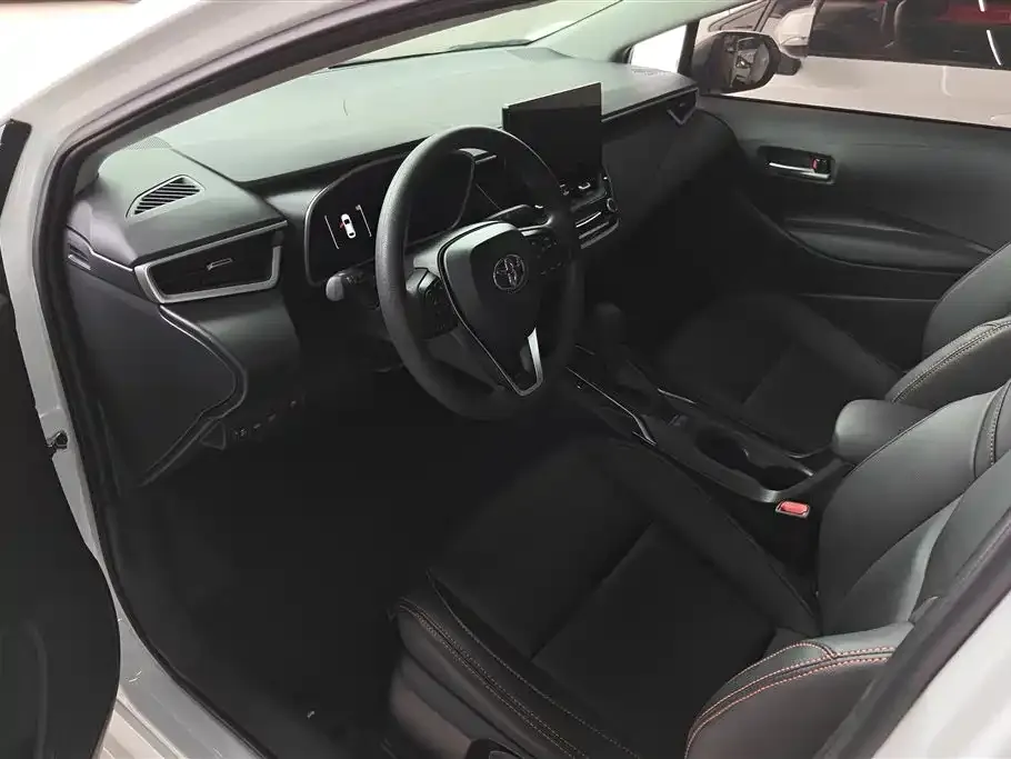 Toyota Levin 2024 из CN, фото 2