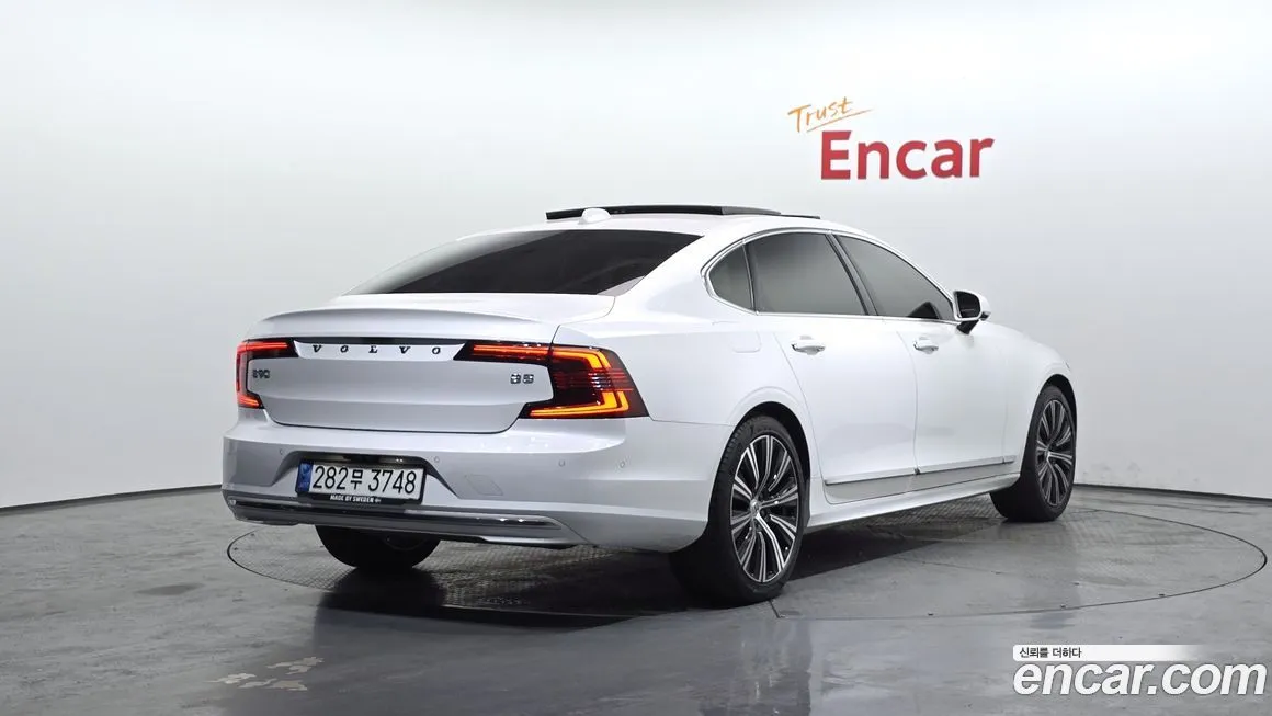 Volvo S90 2021 из KR, фото 2