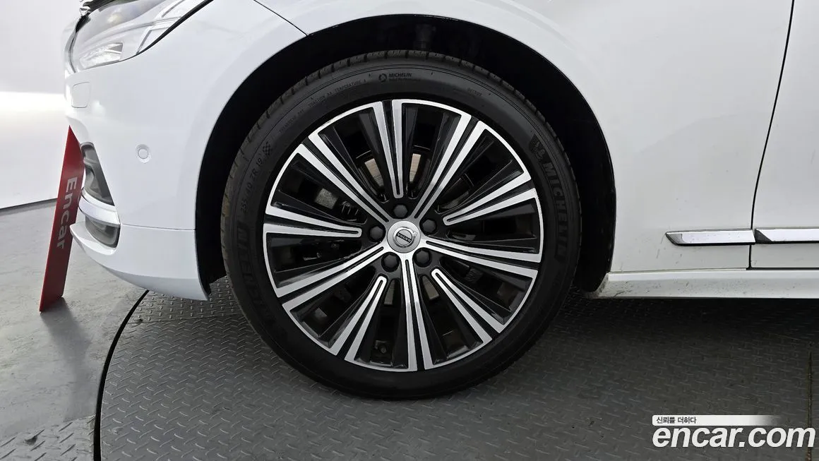 Volvo S90 2021 из KR, фото 3