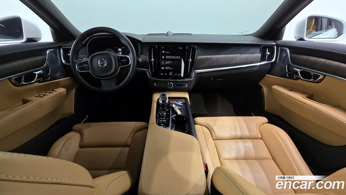 Volvo S90 2021 из KR, фото 4
