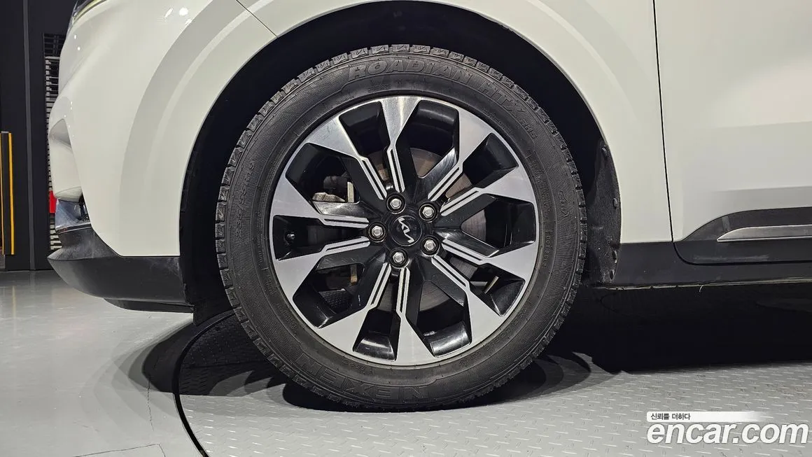 Kia Carnival 2022 из KR, фото 6