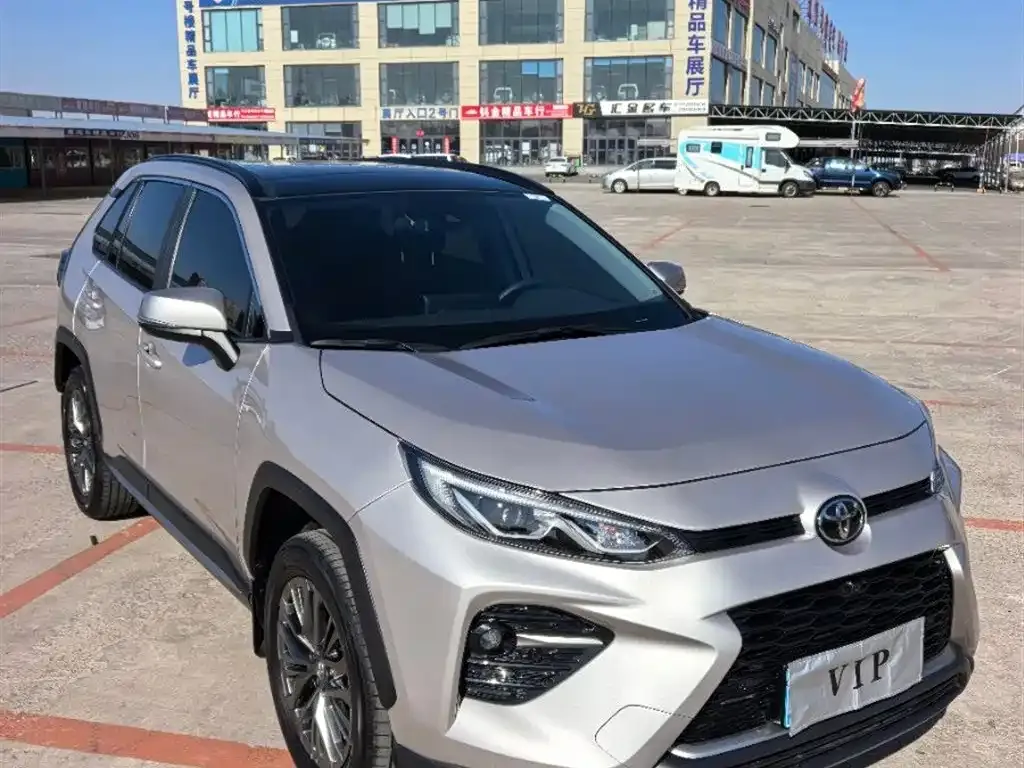 Toyota Wildlander 2023 из CN, фото 6