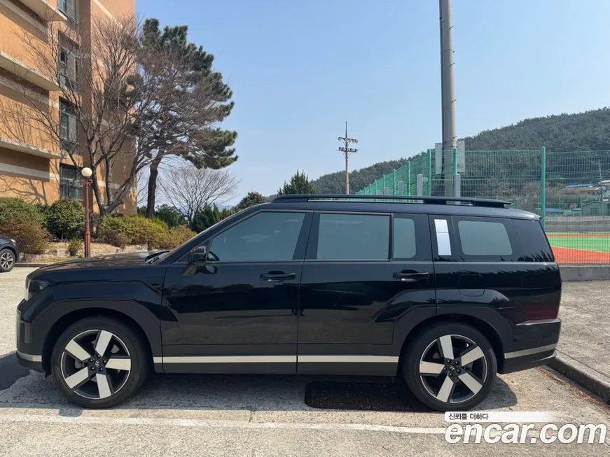 Hyundai Santafe — фото 1