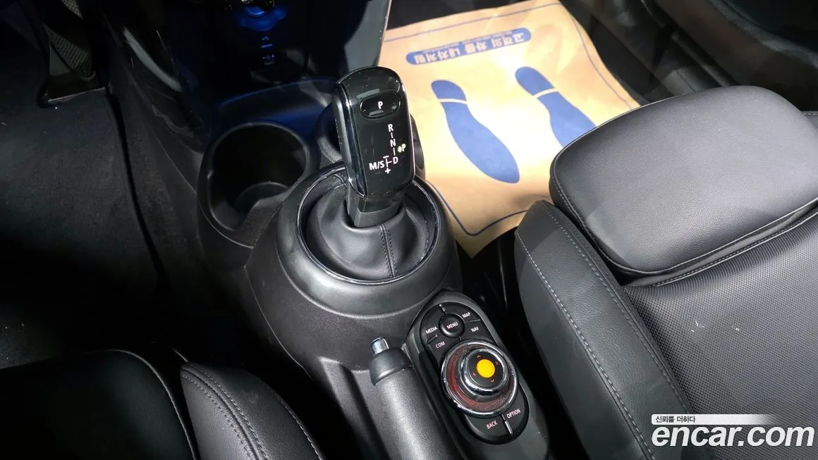 Mini Cooper 2021 из KR, фото 9