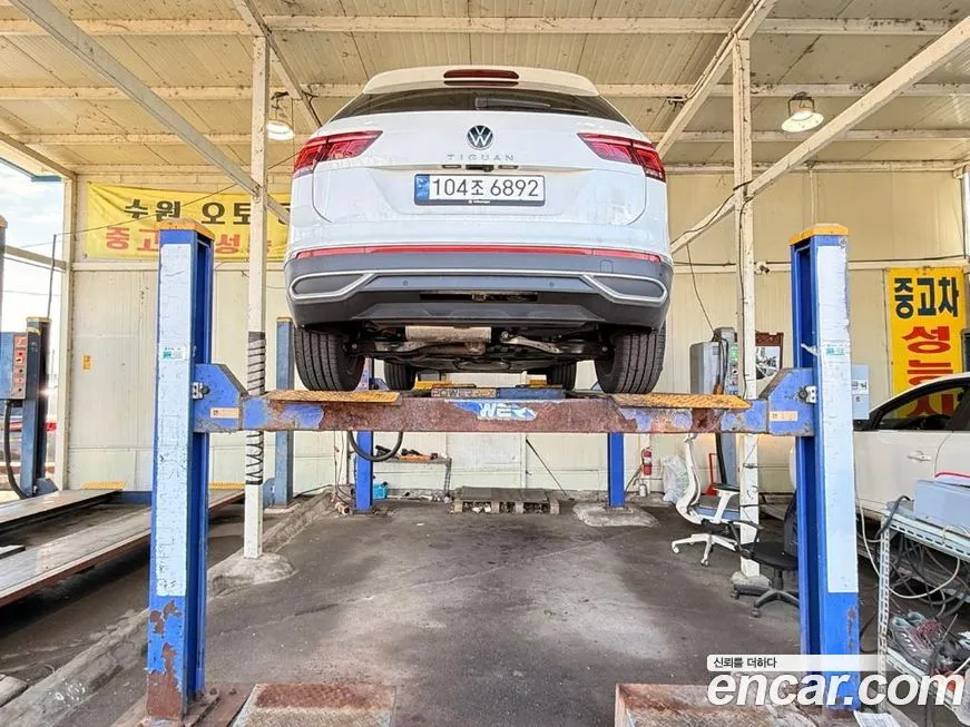 Volkswagen Tiguan 2024 из KR, фото 2