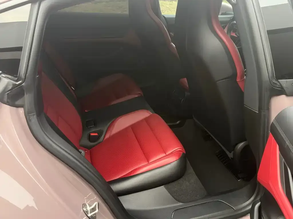 Porsche Taycan 2021 из CN, фото 2