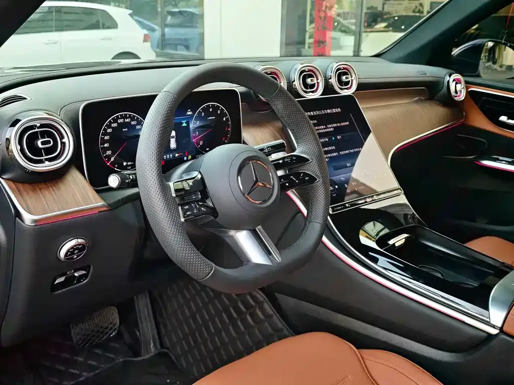 Mercedes-Benz GLC 2025 из CN, фото 2