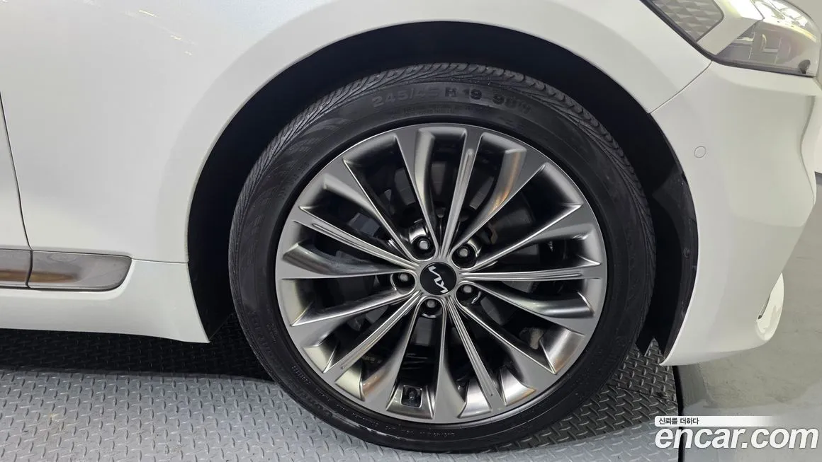 Kia K9 2023 из KR, фото 5