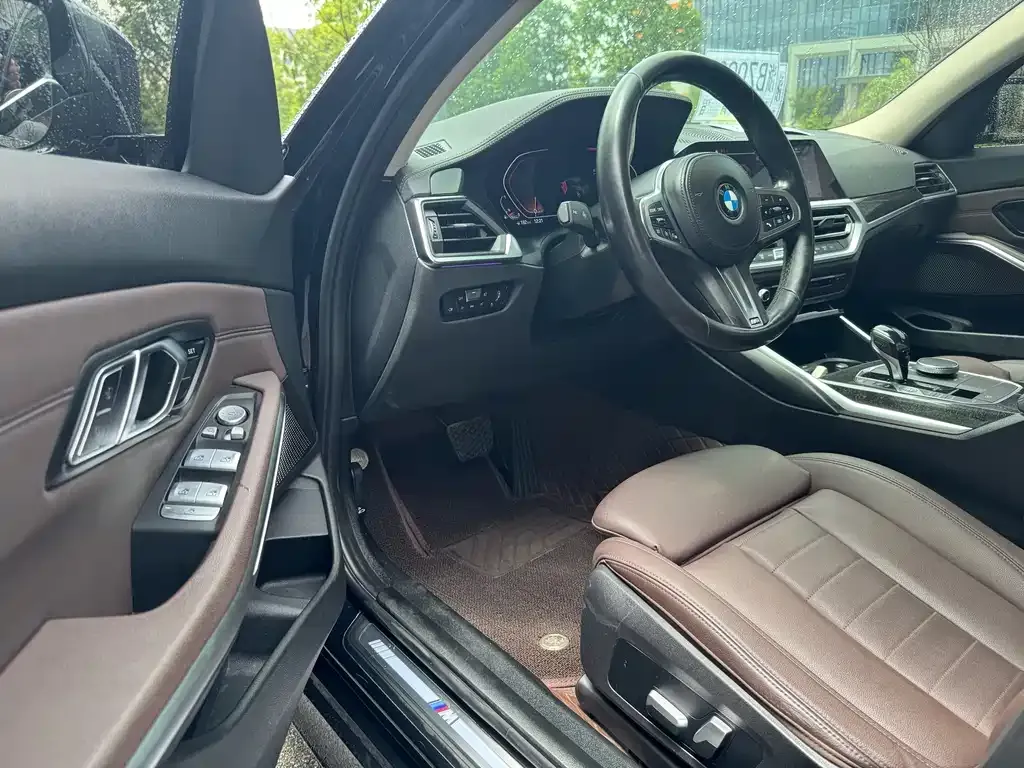 BMW 3 Series 2021 из CN, фото 4