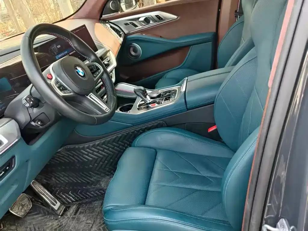 BMW XM 2025 из CN, фото 7