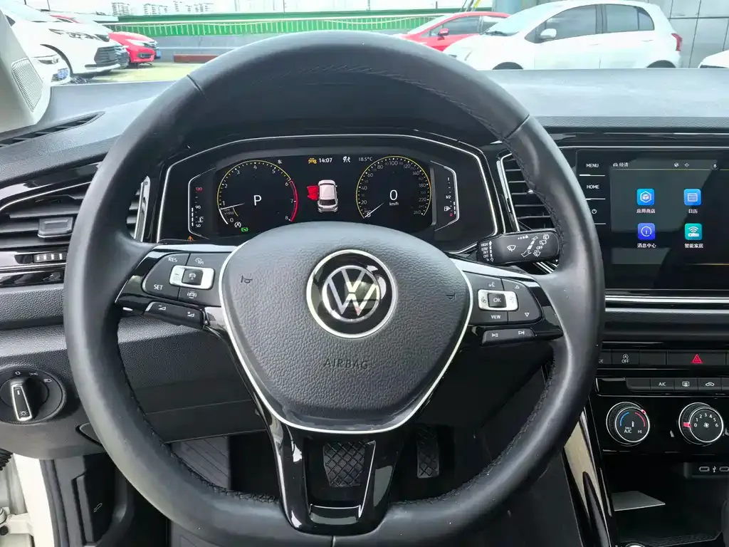 Volkswagen T-Roc 2022 из CN, фото 4