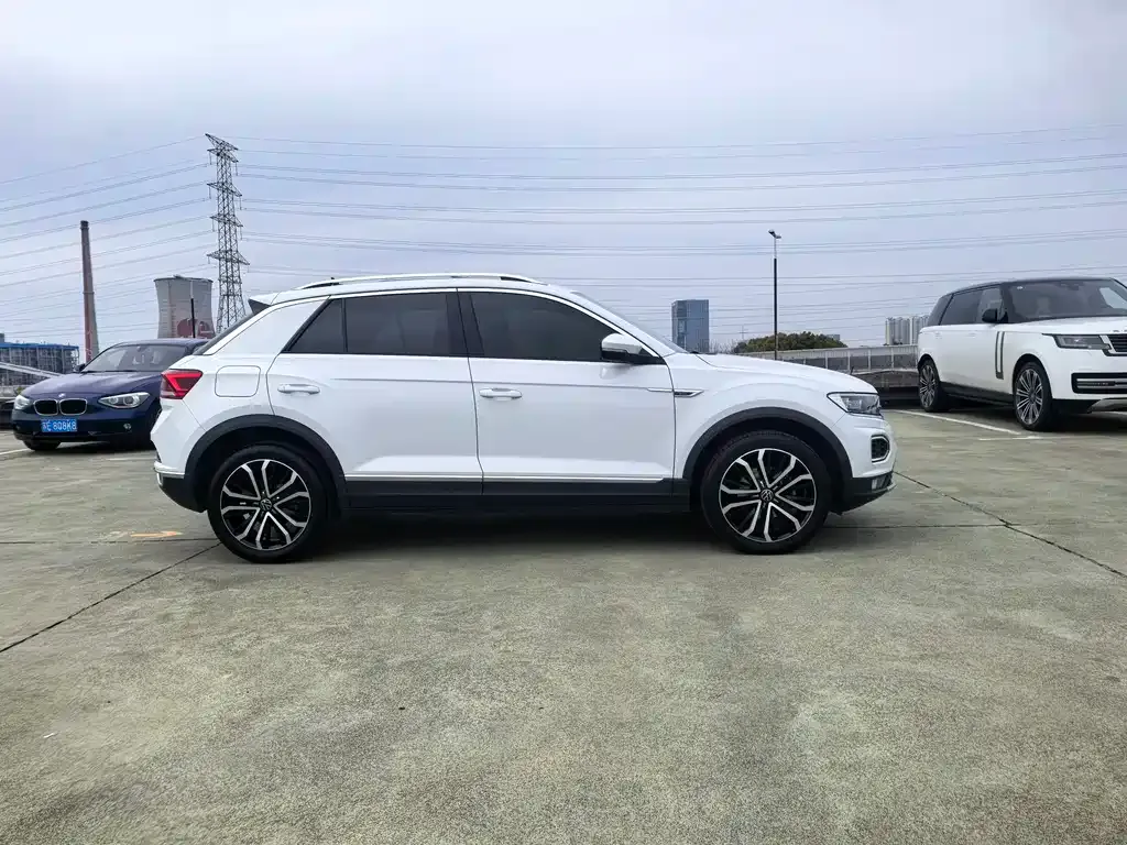 Volkswagen T-Roc 2022 из CN, фото 7