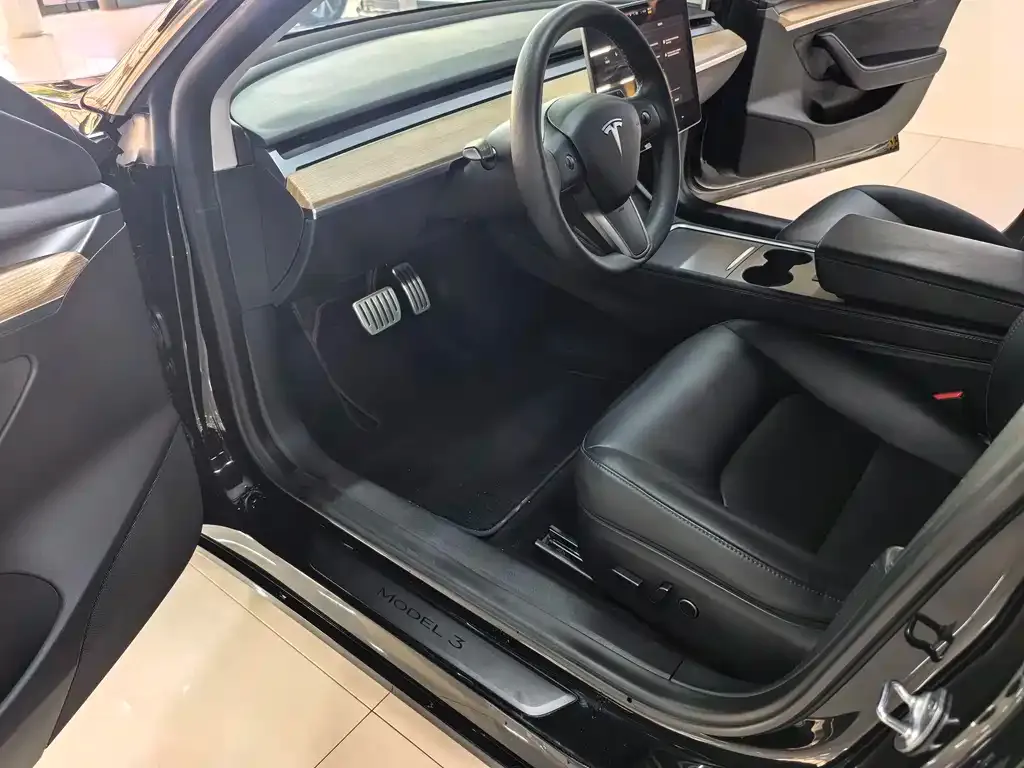 Tesla Model 3 2022 из CN, фото 6