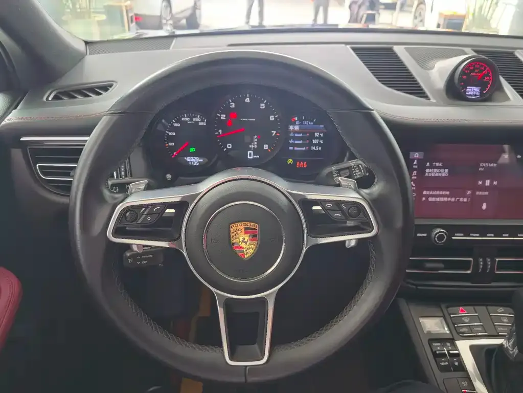 Porsche Macan 2021 из CN, фото 4