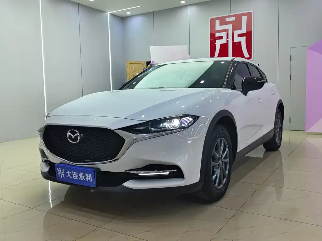 Mazda CX-4 2023 из CN, фото 1