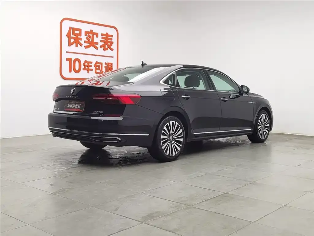 Volkswagen Passat — фото 7