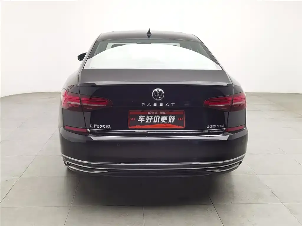 Volkswagen Passat — фото 8