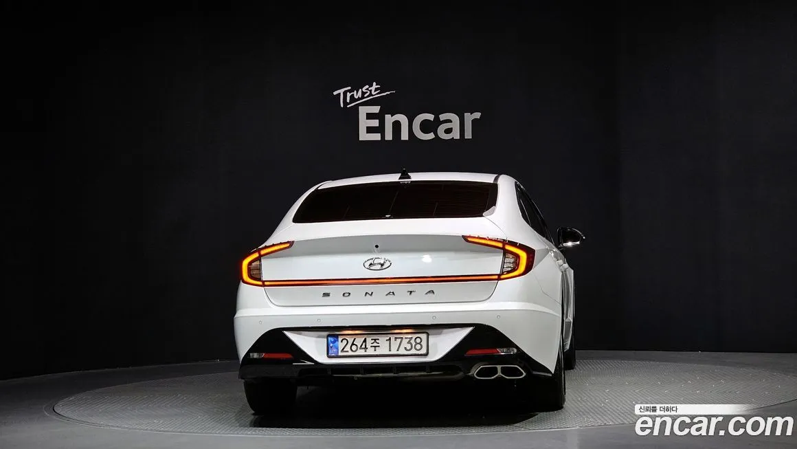 Hyundai Sonata 2022 из KR, фото 3